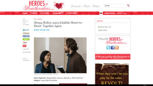 look at how they look at each other